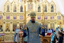 Божественная литургия в  храме святителя Николая Николаевска-на Амуре 26 октября 2017 г.